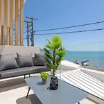 Akrogiali Luxury View
